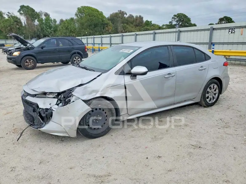 2020 Toyota COROLLA фото
