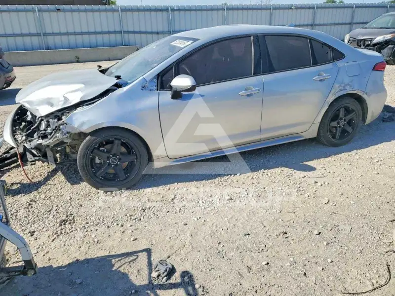 2020 Toyota COROLLA фото