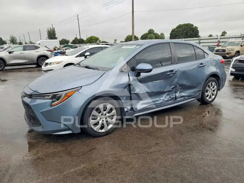 2020 Toyota COROLLA фото