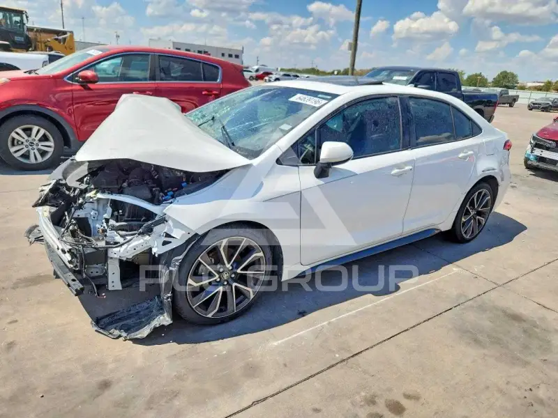 2020 Toyota COROLLA фото