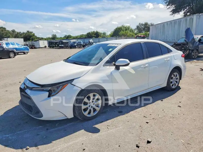 2020 Toyota COROLLA фото