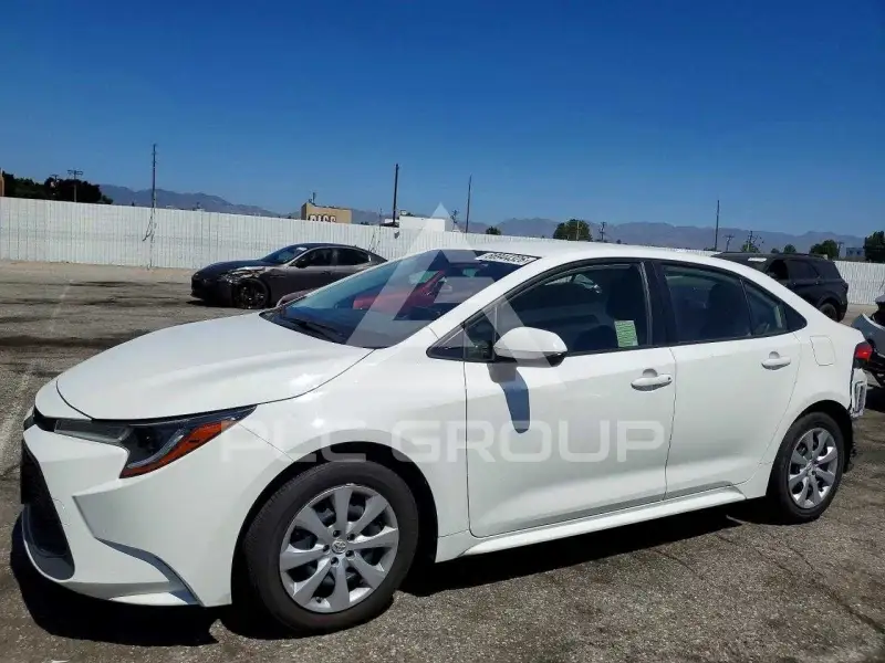 2020 Toyota COROLLA photo