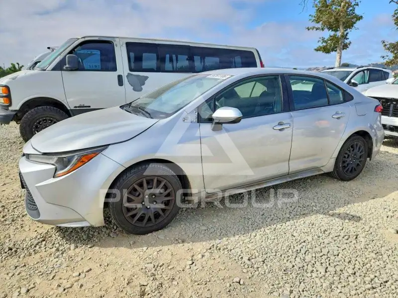 2020 Toyota COROLLA фото