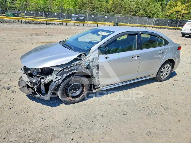 2020 Toyota COROLLA фото