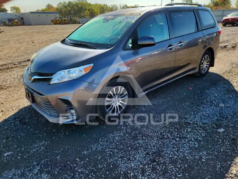 2020 Toyota SIENNA фото