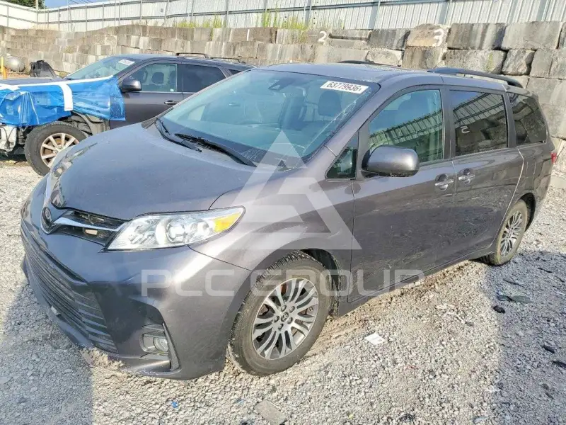2020 Toyota SIENNA фото