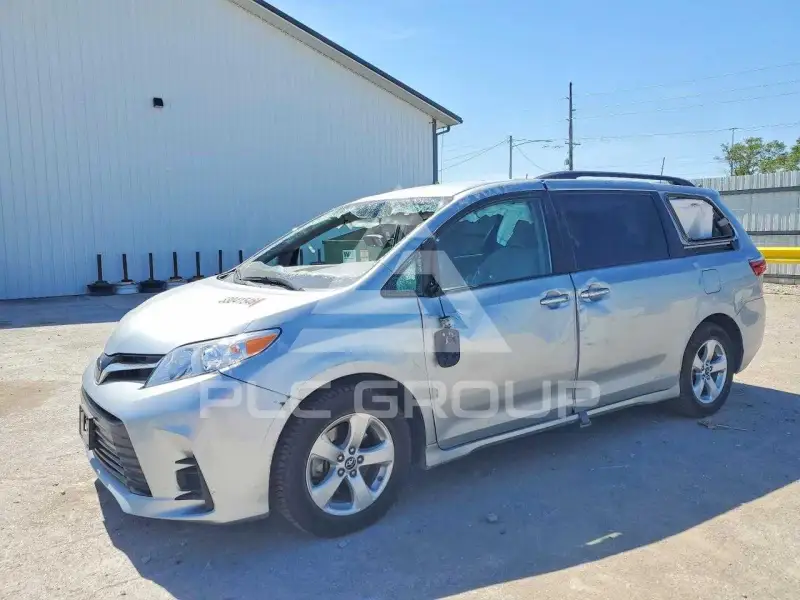 2020 Toyota SIENNA фото