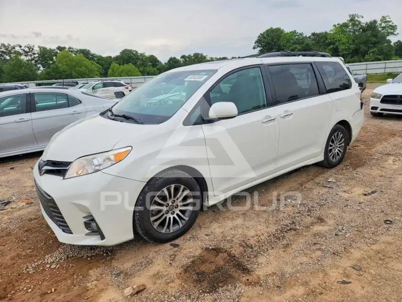 2020 Toyota SIENNA фото