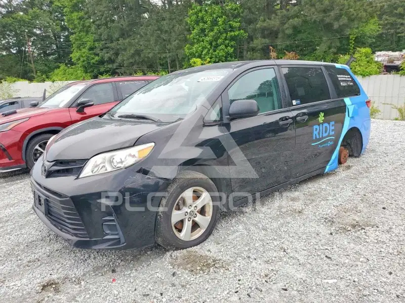 2020 Toyota SIENNA фото