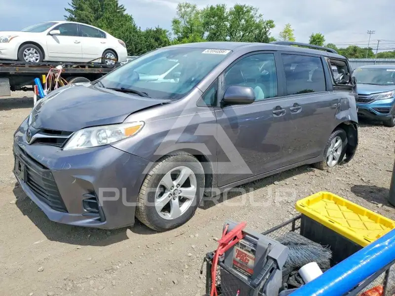 2020 Toyota SIENNA фото