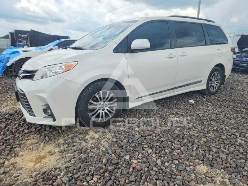 2020 Toyota SIENNA фото