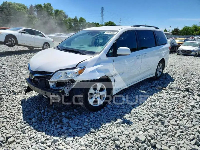 2020 Toyota SIENNA фото