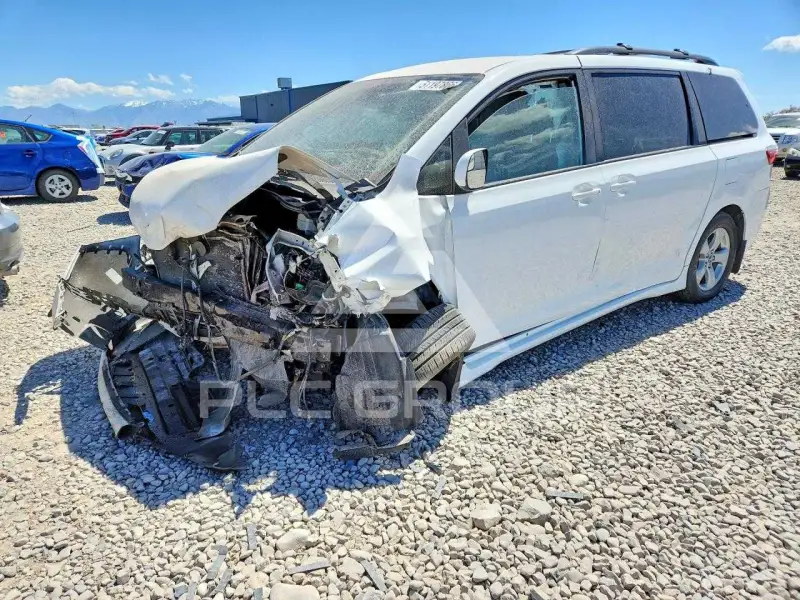 2020 Toyota SIENNA фото
