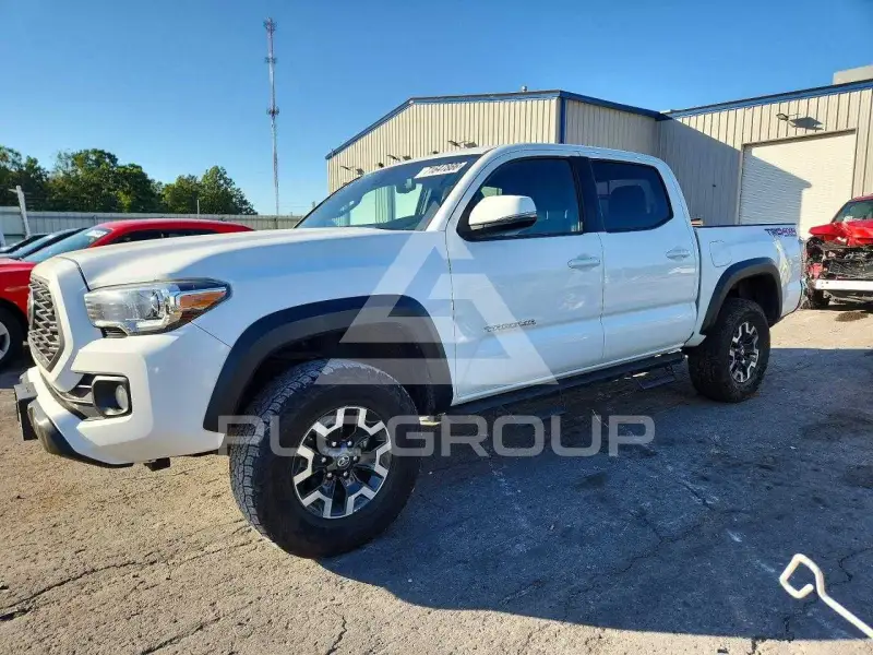 2020 Toyota TACOMA photo