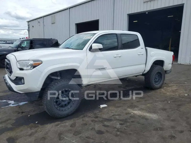 2020 Toyota TACOMA photo