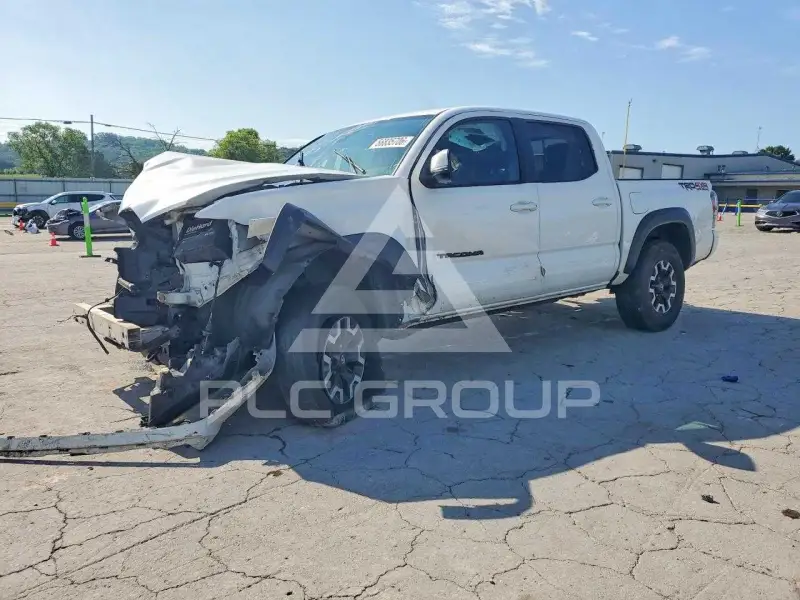 2020 Toyota TACOMA photo