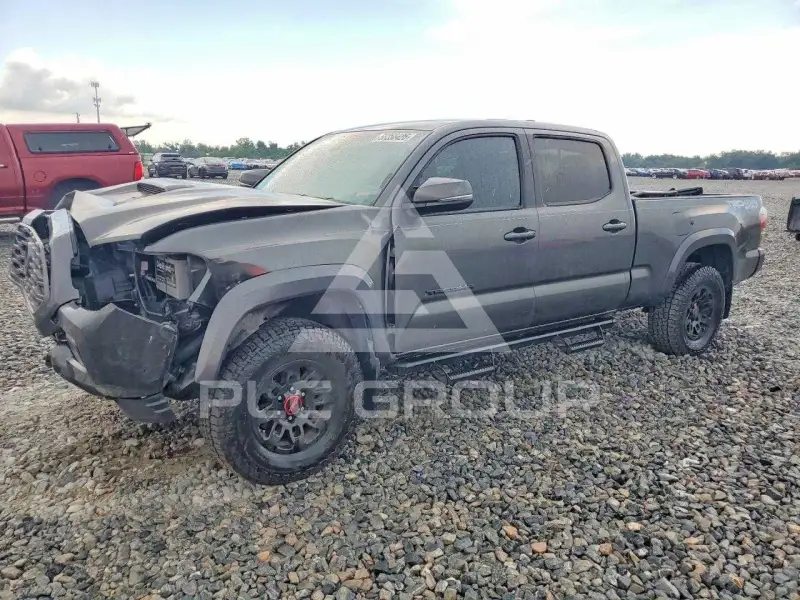 2020 Toyota TACOMA photo