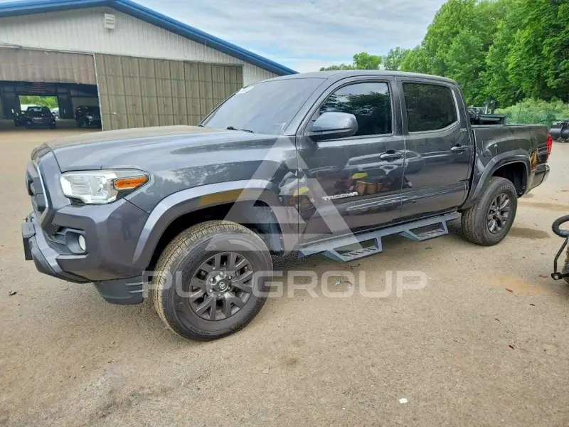 2020 Toyota TACOMA photo