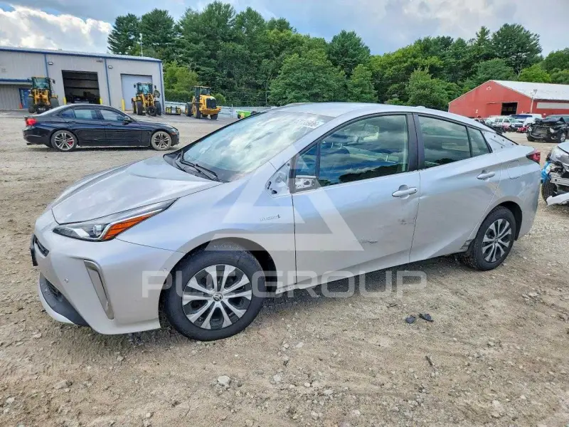 2020 Toyota PRIUS фото