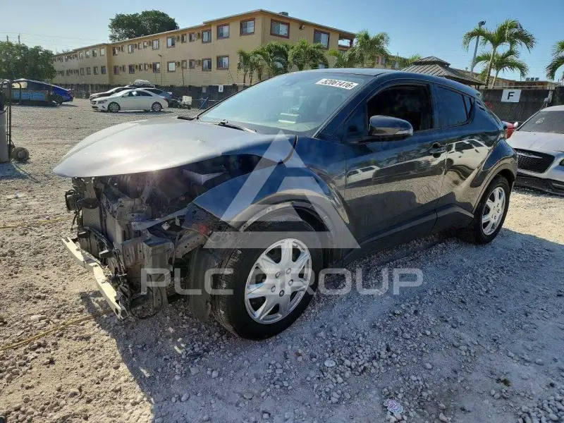 2020 Toyota C-HR фото