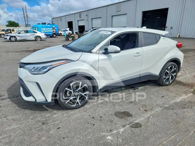2020 Toyota C-HR фото