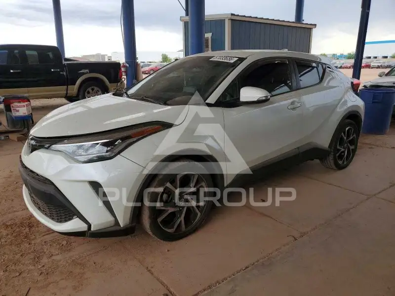 2020 Toyota C-HR photo