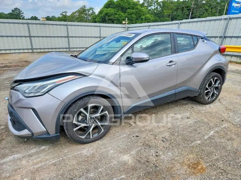 2020 Toyota C-HR photo