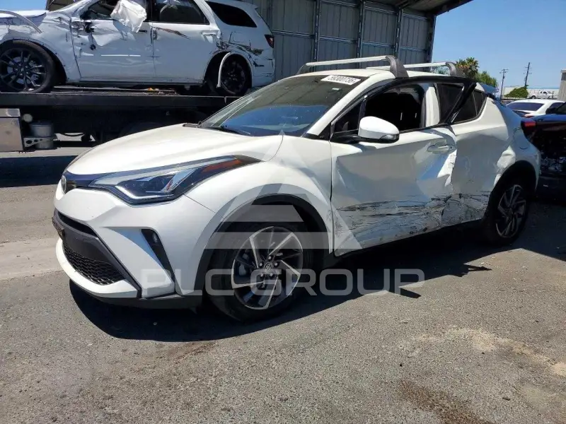 2020 Toyota C-HR фото