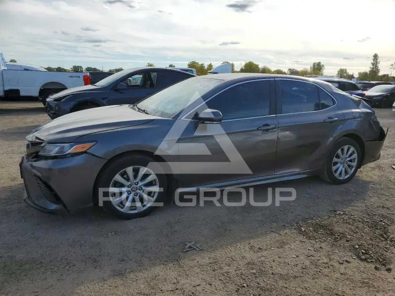 2020 Toyota CAMRY фото