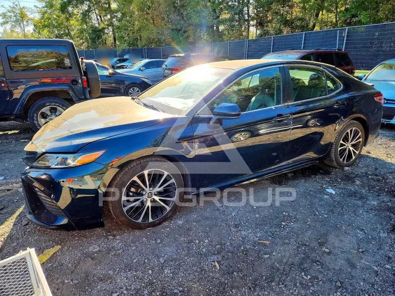 2020 Toyota CAMRY фото