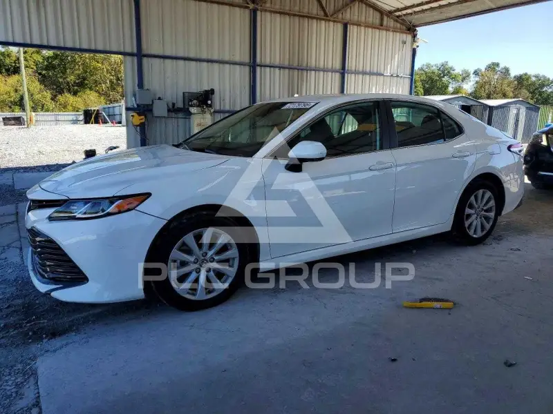 2020 Toyota CAMRY фото