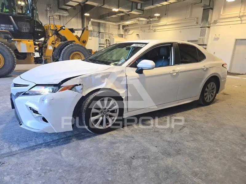 2020 Toyota CAMRY фото