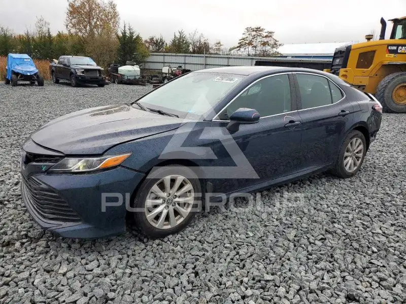 2020 Toyota CAMRY фото