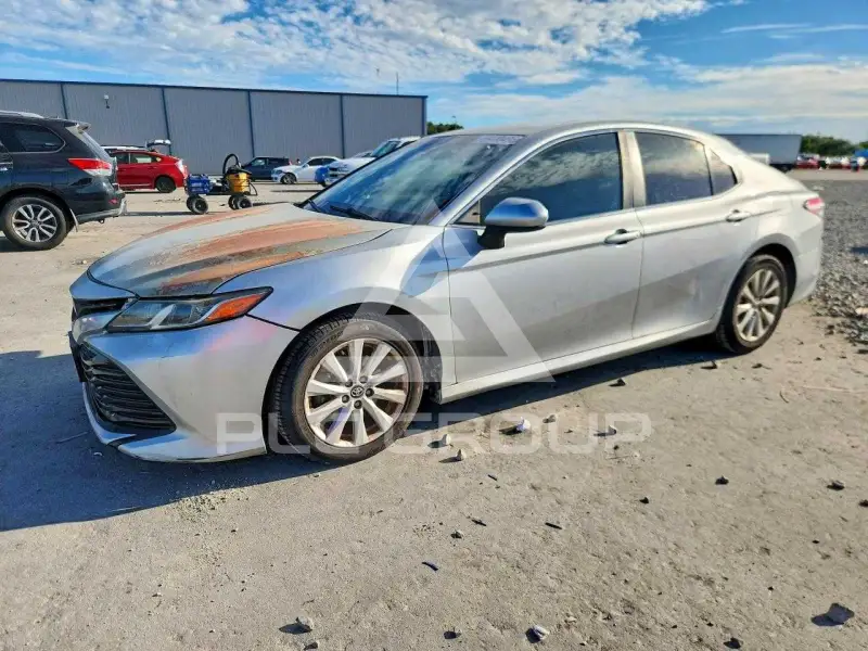 2020 Toyota CAMRY photo