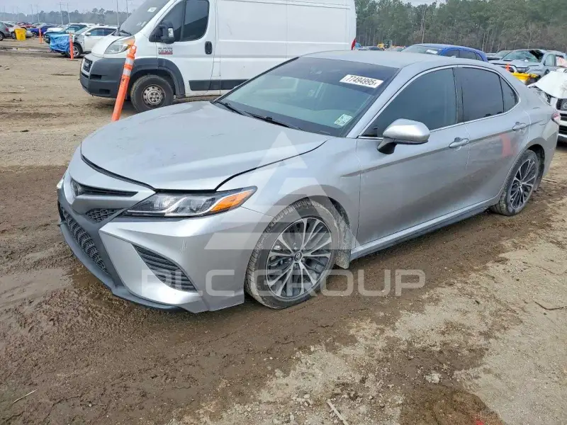2020 Toyota CAMRY фото