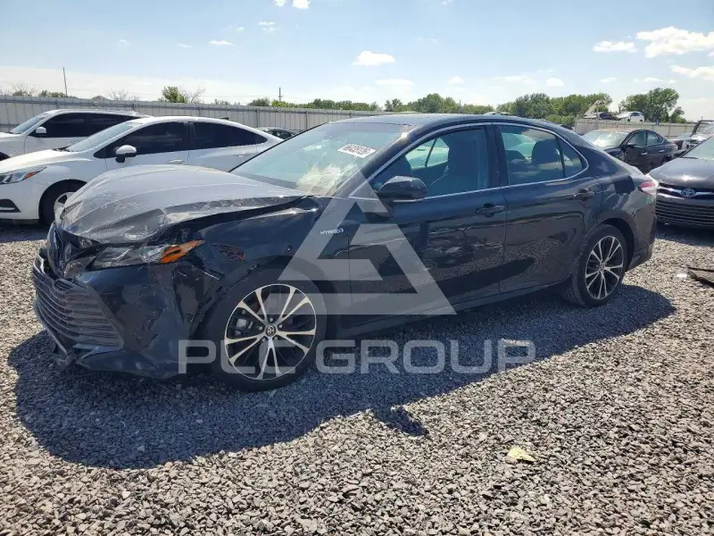 2020 Toyota CAMRY фото