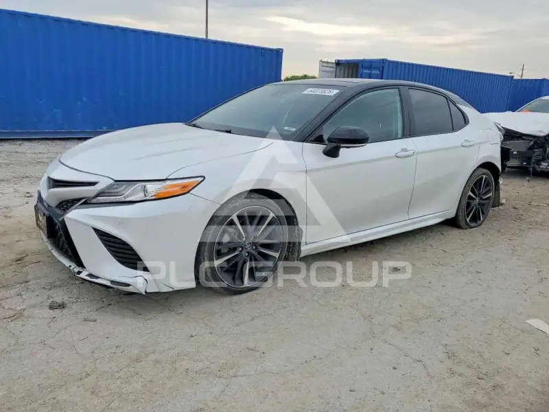 2020 Toyota CAMRY фото