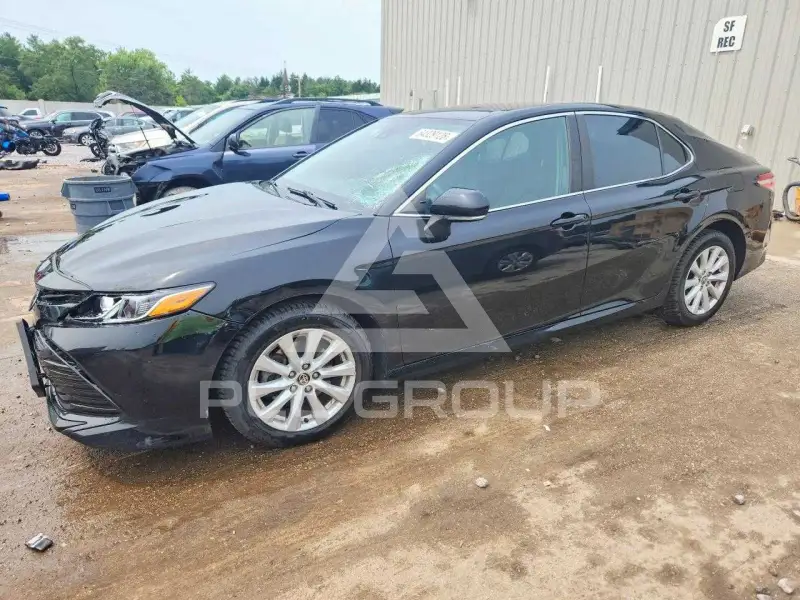 2020 Toyota CAMRY фото