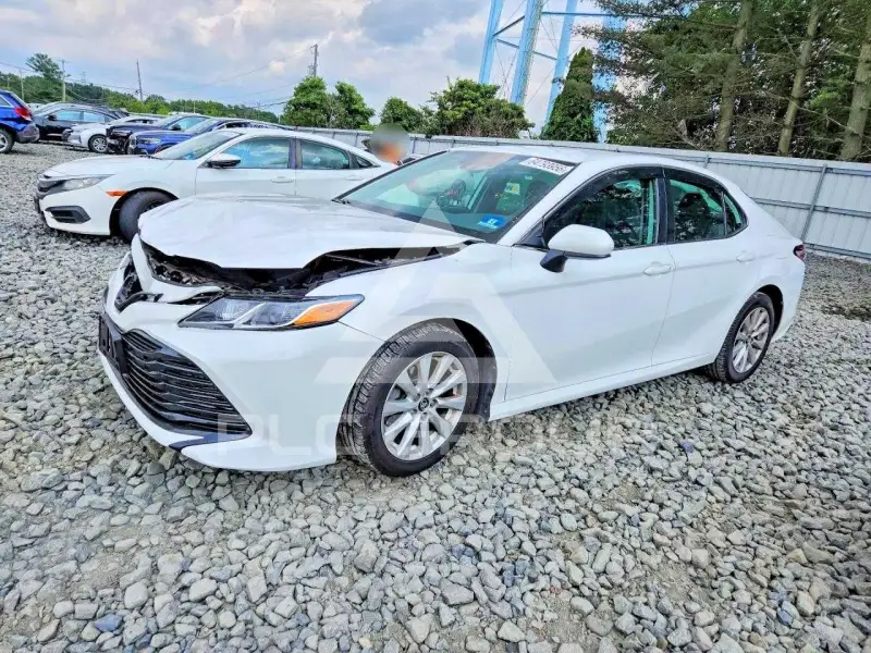 2020 Toyota CAMRY фото