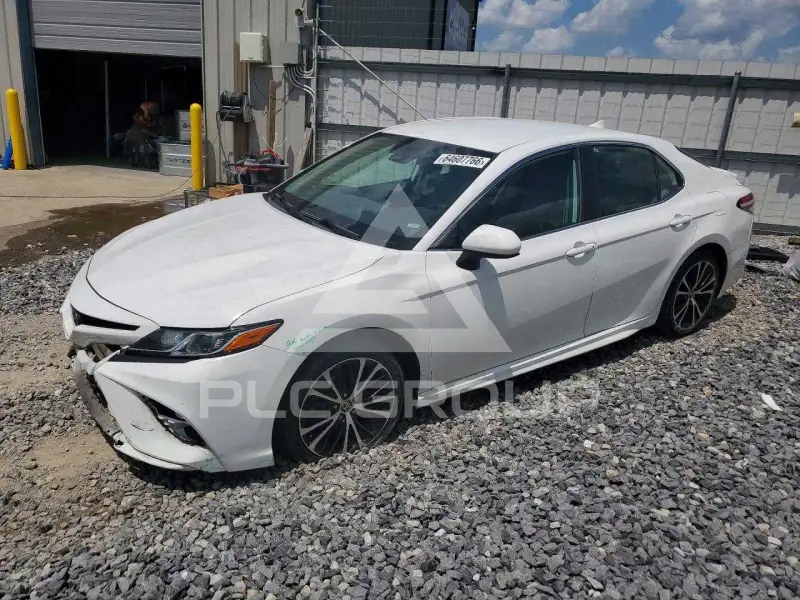 2020 Toyota CAMRY фото