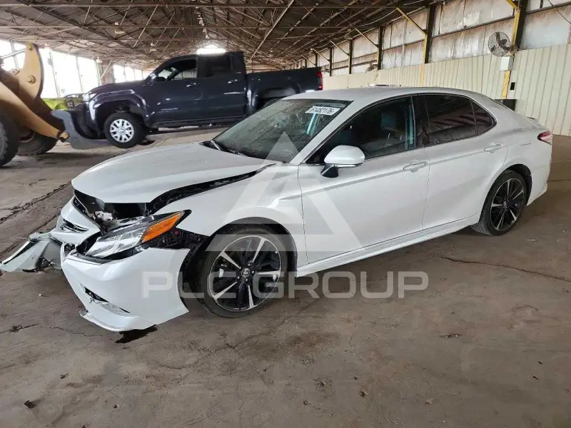 2020 Toyota CAMRY photo