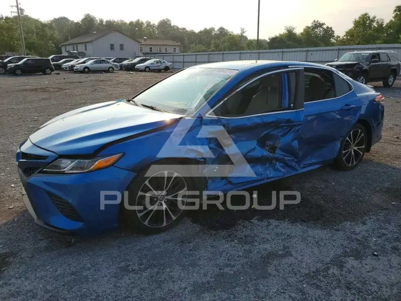 2020 Toyota CAMRY фото