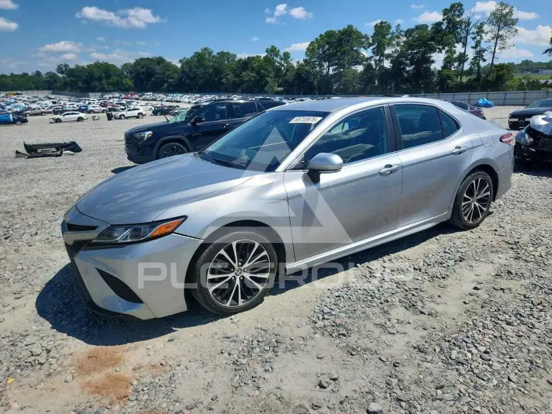 2020 Toyota CAMRY фото