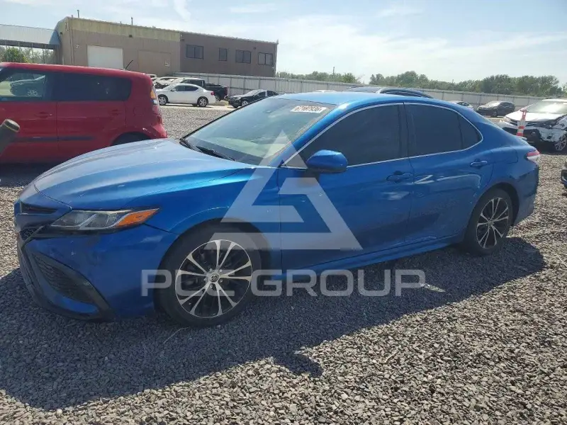 2020 Toyota CAMRY photo
