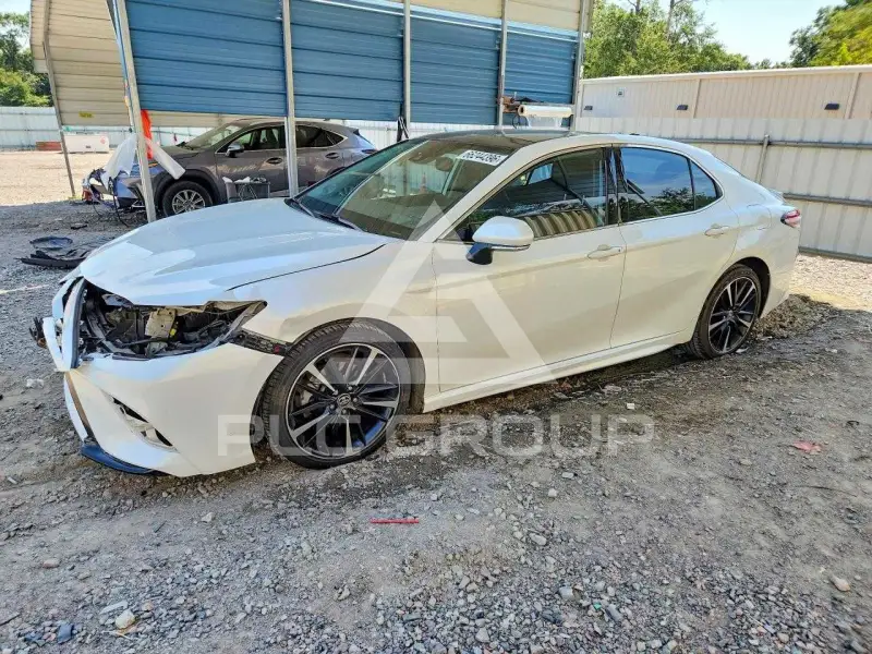 2020 Toyota CAMRY фото