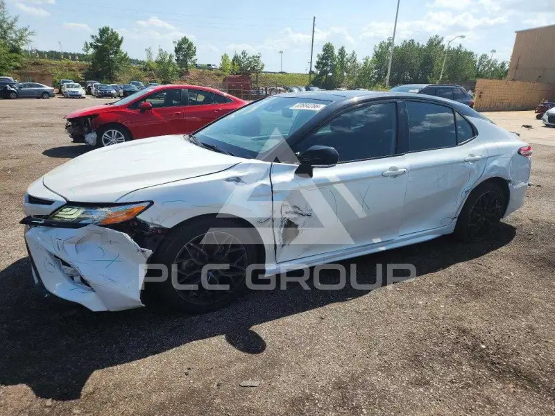 2020 Toyota CAMRY photo
