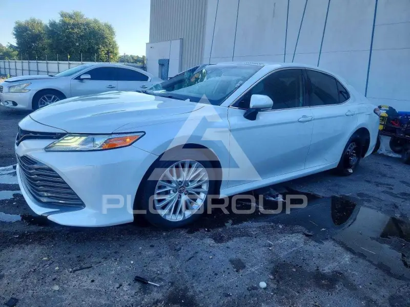 2020 Toyota CAMRY photo