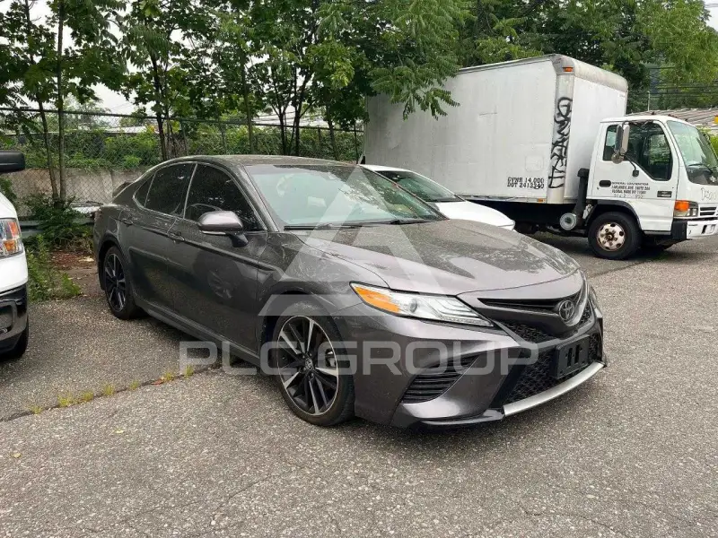 2020 Toyota CAMRY фото