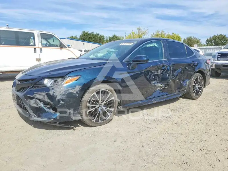 2020 Toyota CAMRY фото