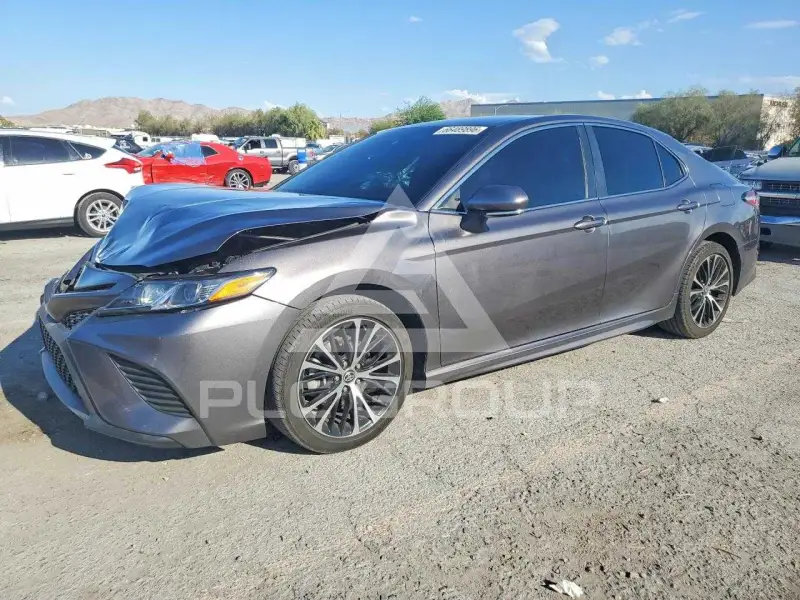 2020 Toyota CAMRY фото